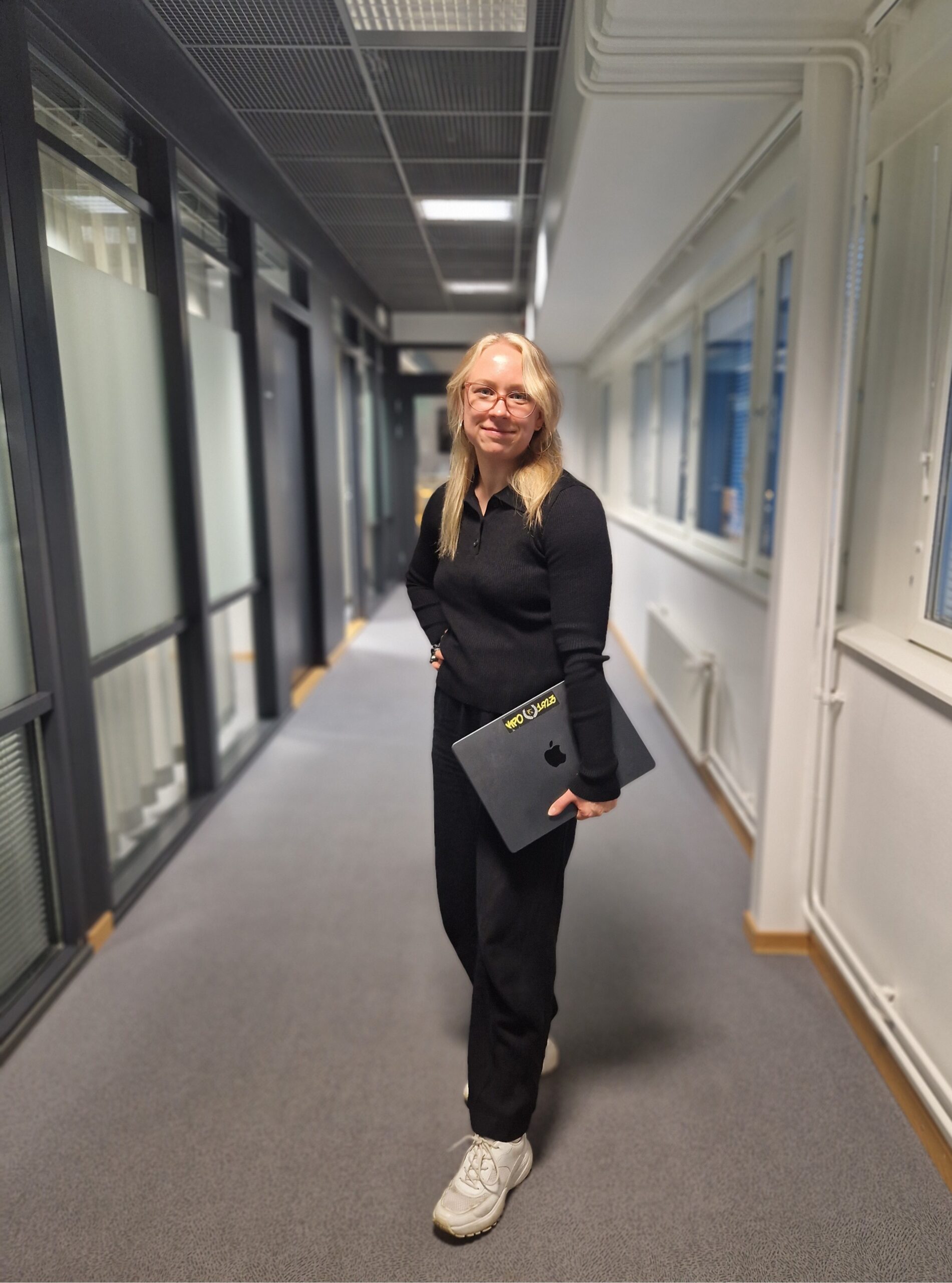 Meet Moona: From Fashion Blogging to Coding – Curiosity Opened the Door